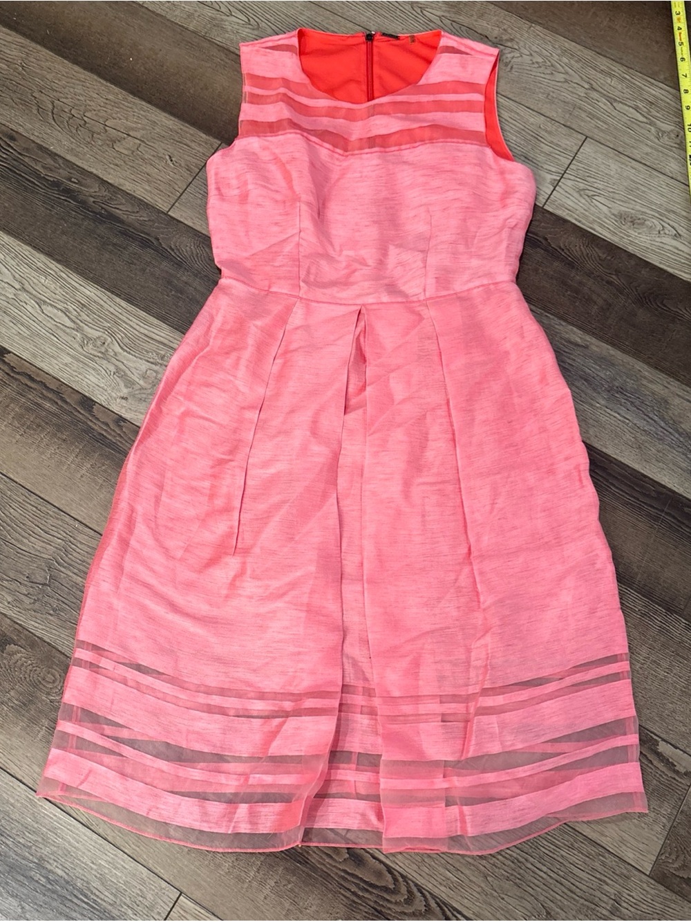 ELIE TAHARI CORAL  LINEN A-LINE DRESS- SHEER FABRIC AT THE TOP & BOTTOM-SIZE4
